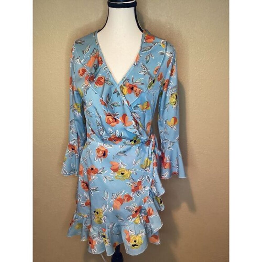 Pretty Little Thing Blue Floral Print Wrap Mini Dress US Size 6